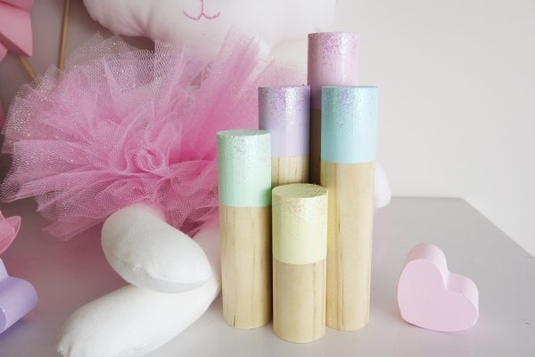 Set Of 5 Pastel Rainbow Glitter Sticks - Kids Decor