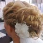 Delicate White Floral Comb With Crystal Accents